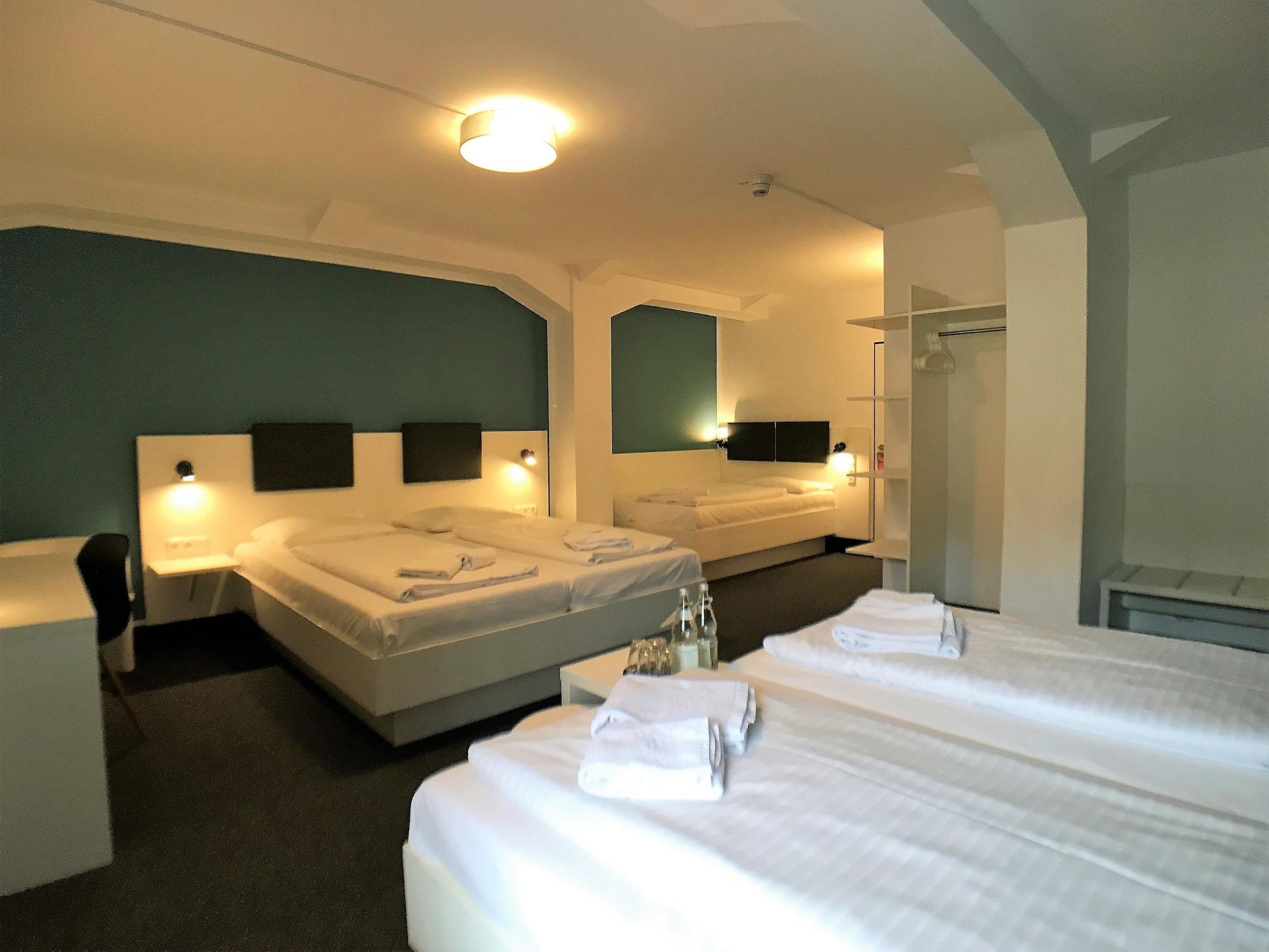 Brunnenhof Center 3*
